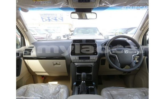 Acheter Import Voiture Toyota Prado Marron à Import - Dubai, Attapeu Province Acheter Import Voiture Toyota Prado Marron à Import - Dubai, Attapeu Province