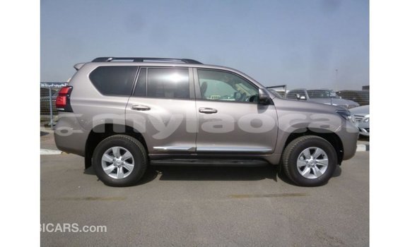 Acheter Import Voiture Toyota Prado Marron à Import - Dubai, Attapeu Province Acheter Import Voiture Toyota Prado Marron à Import - Dubai, Attapeu Province