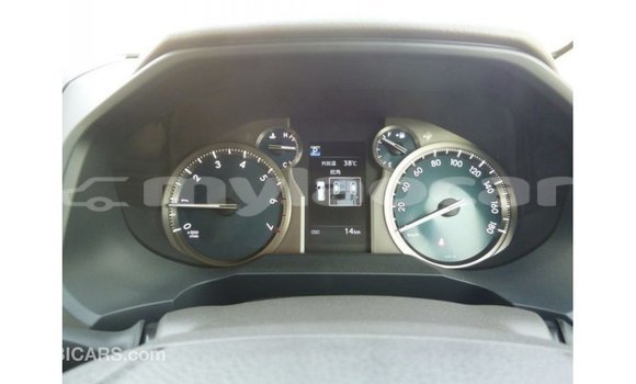 Acheter Import Voiture Toyota Prado Marron à Import - Dubai, Attapeu Province Acheter Import Voiture Toyota Prado Marron à Import - Dubai, Attapeu Province