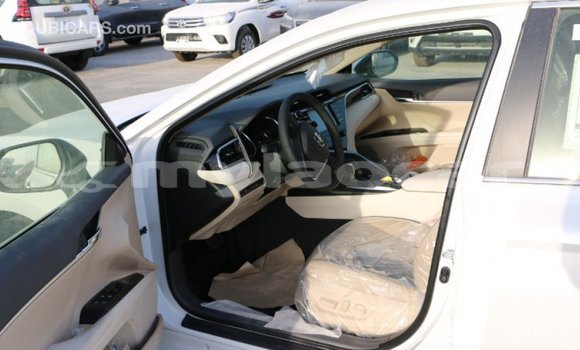 Buy Import Toyota Camry White Car in Import - Dubai in Attapeu Province Buy Import Toyota Camry White Car in Import - Dubai in Attapeu Province