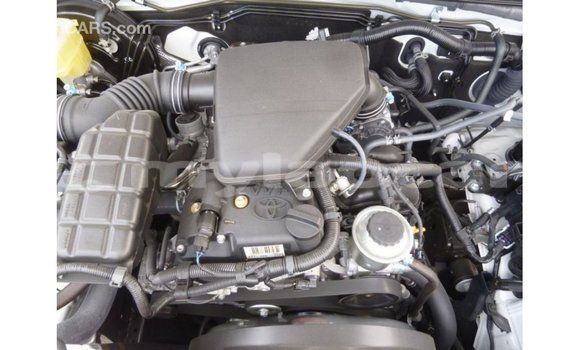 Buy Import Toyota Prado White Car in Import - Dubai in Attapeu Province Buy Import Toyota Prado White Car in Import - Dubai in Attapeu Province