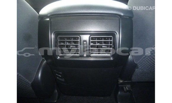 ຊື້ ການ ນຳ ເຂົ້າ Toyota Prado White ລົດ ໃນ Import - Dubai ໃນ Attapeu Province ຊື້ ການ ນຳ ເຂົ້າ Toyota Prado White ລົດ ໃນ Import - Dubai ໃນ Attapeu Province