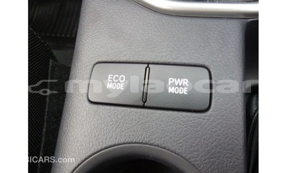 Acheter Import Voiture Toyota Hilux Noir à Import - Dubai, Attapeu Province Acheter Import Voiture Toyota Hilux Noir à Import - Dubai, Attapeu Province