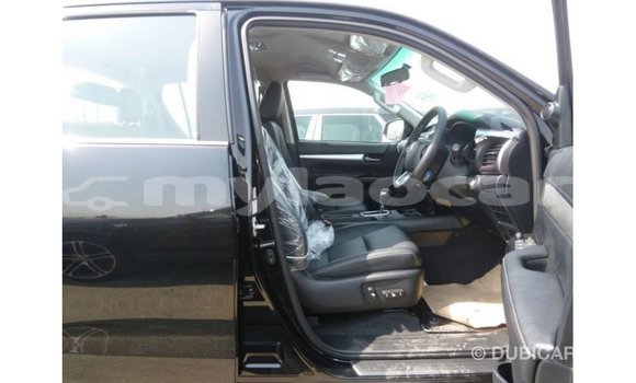 Buy Import Toyota Hilux Black Car in Import - Dubai in Attapeu Province Buy Import Toyota Hilux Black Car in Import - Dubai in Attapeu Province