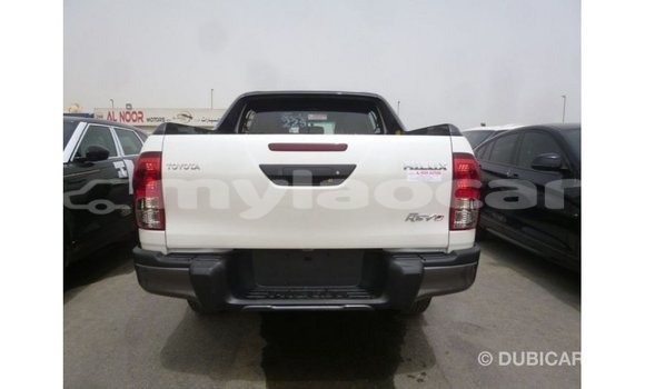 Buy Import Toyota Hilux White Car in Import - Dubai in Attapeu Province Buy Import Toyota Hilux White Car in Import - Dubai in Attapeu Province