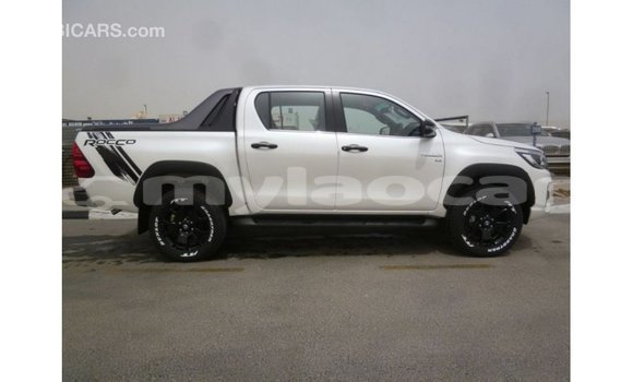 Buy Import Toyota Hilux White Car in Import - Dubai in Attapeu Province Buy Import Toyota Hilux White Car in Import - Dubai in Attapeu Province