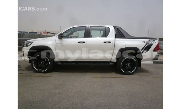 Buy Import Toyota Hilux White Car in Import - Dubai in Attapeu Province Buy Import Toyota Hilux White Car in Import - Dubai in Attapeu Province