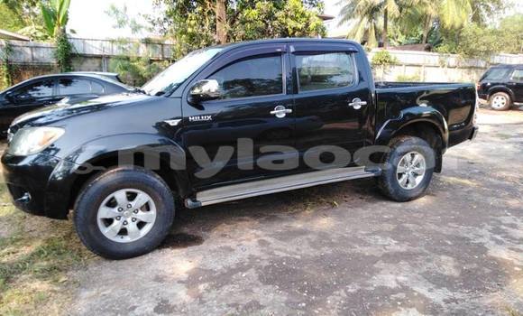 Buy Used Toyota Hilux Black Car in Vientiane in Vientiane Province