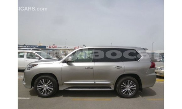 Acheter Import Voiture Lexus LX Autre à Import - Dubai, Attapeu Province Acheter Import Voiture Lexus LX Autre à Import - Dubai, Attapeu Province