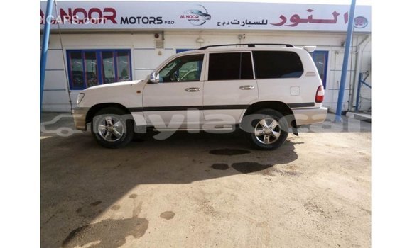 ຊື້ ການ ນຳ ເຂົ້າ Toyota Land Cruiser White ລົດ ໃນ Import - Dubai ໃນ Attapeu Province ຊື້ ການ ນຳ ເຂົ້າ Toyota Land Cruiser White ລົດ ໃນ Import - Dubai ໃນ Attapeu Province