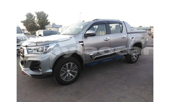 Acheter Import Voiture Toyota Hilux Autre à Import - Dubai, Attapeu Province Acheter Import Voiture Toyota Hilux Autre à Import - Dubai, Attapeu Province