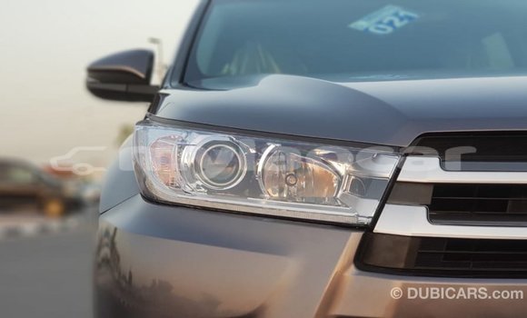 Buy Import Toyota Highlander Other Car in Import - Dubai in Attapeu Province Buy Import Toyota Highlander Other Car in Import - Dubai in Attapeu Province