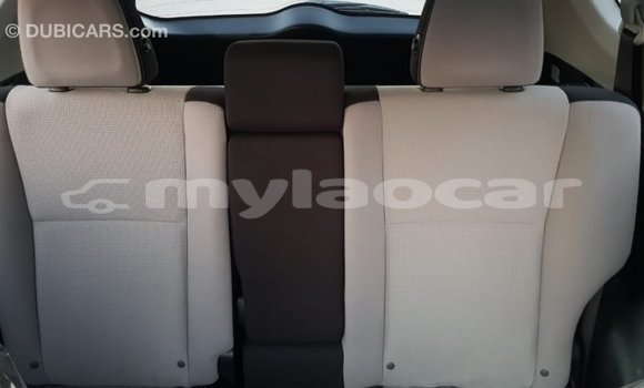 Buy Import Toyota HiAce Red Truck in Import - Dubai in Attapeu Province Buy Import Toyota HiAce Red Truck in Import - Dubai in Attapeu Province