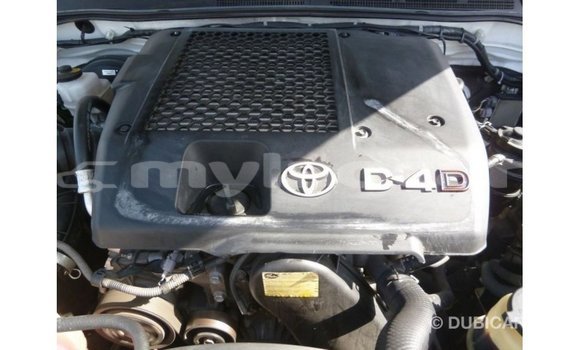 Acheter Import Voiture Toyota Hilux Blanc à Import - Dubai, Attapeu Province Acheter Import Voiture Toyota Hilux Blanc à Import - Dubai, Attapeu Province