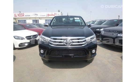 Acheter Import Voiture Toyota Hilux Noir à Import - Dubai, Attapeu Province Acheter Import Voiture Toyota Hilux Noir à Import - Dubai, Attapeu Province