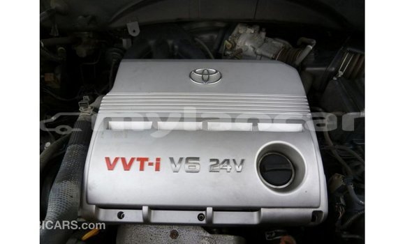 Acheter Import Voiture Toyota Harrier Noir à Import - Dubai, Attapeu Province Acheter Import Voiture Toyota Harrier Noir à Import - Dubai, Attapeu Province