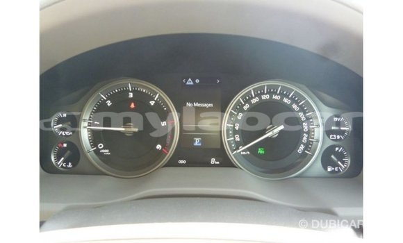 ຊື້ ການ ນຳ ເຂົ້າ Toyota Land Cruiser White ລົດ ໃນ Import - Dubai ໃນ Attapeu Province ຊື້ ການ ນຳ ເຂົ້າ Toyota Land Cruiser White ລົດ ໃນ Import - Dubai ໃນ Attapeu Province
