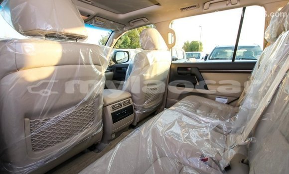 Buy Import Toyota Land Cruiser Black Car in Import - Dubai in Attapeu Province Buy Import Toyota Land Cruiser Black Car in Import - Dubai in Attapeu Province