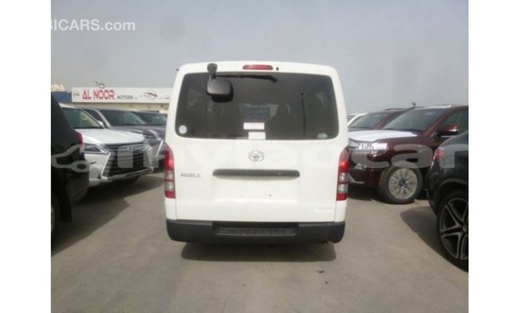 Buy Import Toyota Hiace White Car in Import - Dubai in Attapeu Province Buy Import Toyota Hiace White Car in Import - Dubai in Attapeu Province