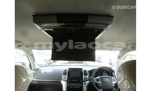 Buy Import Toyota Land Cruiser Other Car in Import - Dubai in Attapeu Province Buy Import Toyota Land Cruiser Other Car in Import - Dubai in Attapeu Province