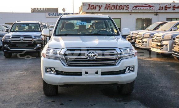 Buy Import Toyota Land Cruiser White Car in Import - Dubai in Attapeu Province Buy Import Toyota Land Cruiser White Car in Import - Dubai in Attapeu Province