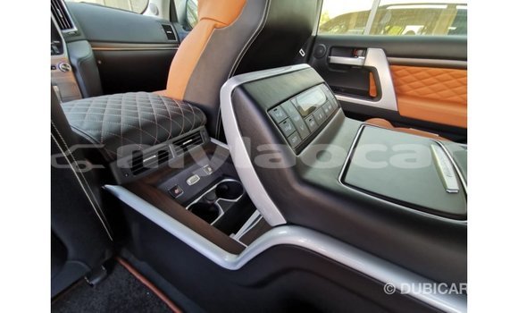 Buy Import Toyota Land Cruiser Black Car in Import - Dubai in Attapeu Province Buy Import Toyota Land Cruiser Black Car in Import - Dubai in Attapeu Province