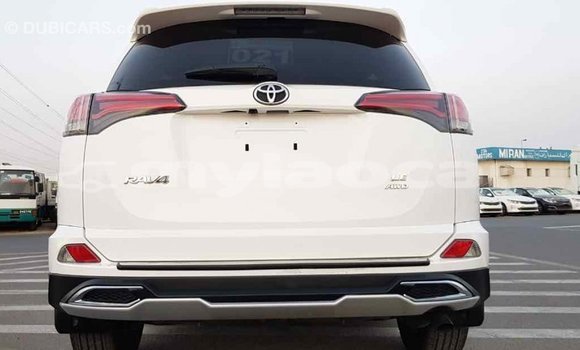 Buy Import Toyota RAV4 White Car in Import - Dubai in Attapeu Province Buy Import Toyota RAV4 White Car in Import - Dubai in Attapeu Province
