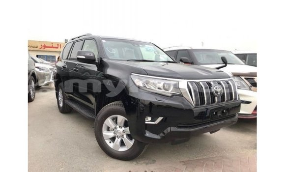 Buy Import Toyota Prado Black Car in Import - Dubai in Attapeu Province