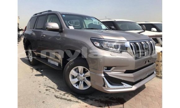 Buy Import Toyota Prado Brown Car in Import - Dubai in Attapeu Province