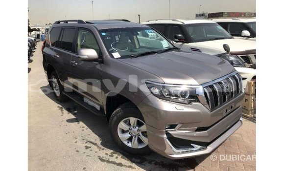 Acheter Import Voiture Toyota Prado Marron à Import - Dubai, Attapeu Province Acheter Import Voiture Toyota Prado Marron à Import - Dubai, Attapeu Province