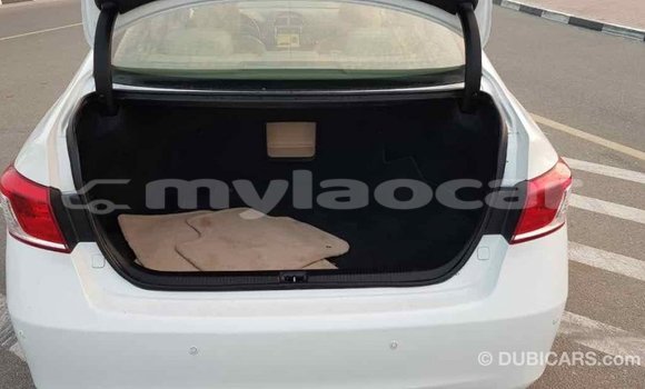 Buy Import Lexus ES White Car in Import - Dubai in Attapeu Province Buy Import Lexus ES White Car in Import - Dubai in Attapeu Province