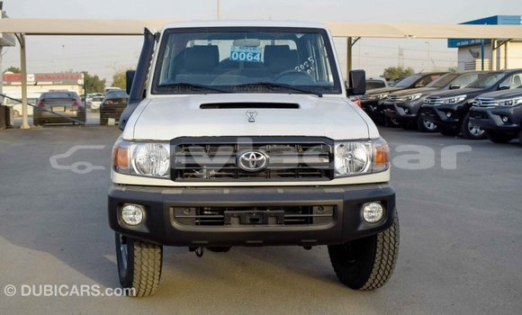 Buy Import Toyota Land Cruiser White Car in Import - Dubai in Attapeu Province Buy Import Toyota Land Cruiser White Car in Import - Dubai in Attapeu Province