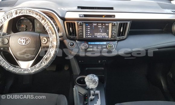Buy Import Toyota HiAce Blue Truck in Import - Dubai in Attapeu Province Buy Import Toyota HiAce Blue Truck in Import - Dubai in Attapeu Province