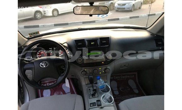 Acheter Import Voiture Toyota Highlander Autre à Import - Dubai, Attapeu Province Acheter Import Voiture Toyota Highlander Autre à Import - Dubai, Attapeu Province