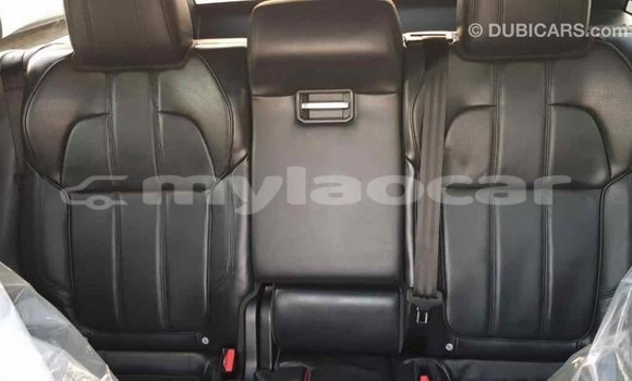 Buy Import Land Rover Range Rover White Car in Import - Dubai in Attapeu Province Buy Import Land Rover Range Rover White Car in Import - Dubai in Attapeu Province
