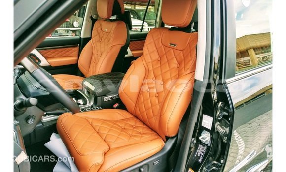 Buy Import Toyota Land Cruiser Black Car in Import - Dubai in Attapeu Province Buy Import Toyota Land Cruiser Black Car in Import - Dubai in Attapeu Province
