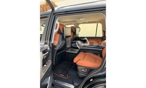 Buy Import Toyota Land Cruiser Black Car in Import - Dubai in Attapeu Province Buy Import Toyota Land Cruiser Black Car in Import - Dubai in Attapeu Province