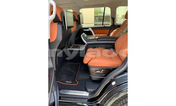 Buy Import Toyota Land Cruiser Black Car in Import - Dubai in Attapeu Province Buy Import Toyota Land Cruiser Black Car in Import - Dubai in Attapeu Province