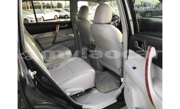 Buy Import Toyota Highlander Black Car in Import - Dubai in Attapeu Province Buy Import Toyota Highlander Black Car in Import - Dubai in Attapeu Province