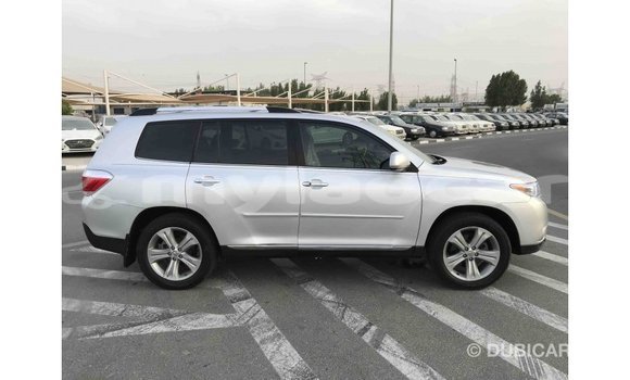 Buy Import Toyota Highlander Other Car in Import - Dubai in Attapeu Province Buy Import Toyota Highlander Other Car in Import - Dubai in Attapeu Province
