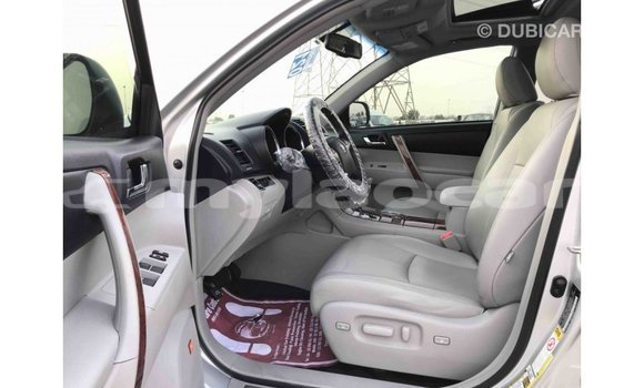 Buy Import Toyota Highlander Other Car in Import - Dubai in Attapeu Province Buy Import Toyota Highlander Other Car in Import - Dubai in Attapeu Province