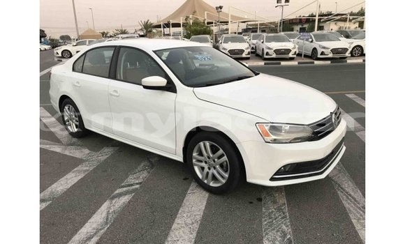 Buy Import Volkswagen Jetta White Car in Import - Dubai in Attapeu Province