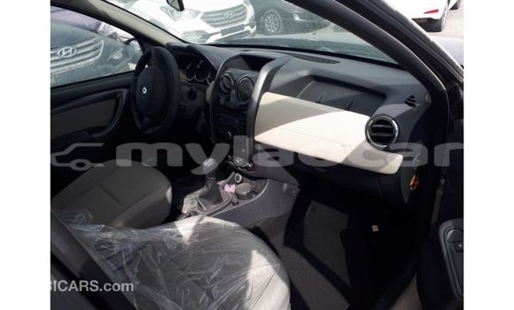 Acheter Import Voiture Renault Duster Noir à Import - Dubai, Attapeu Province Acheter Import Voiture Renault Duster Noir à Import - Dubai, Attapeu Province