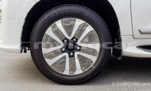 Buy Import Toyota Land Cruiser White Car in Import - Dubai in Attapeu Province Buy Import Toyota Land Cruiser White Car in Import - Dubai in Attapeu Province