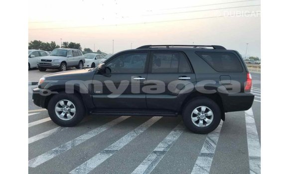 Buy Import Toyota HiAce Black Truck in Import - Dubai in Attapeu Province Buy Import Toyota HiAce Black Truck in Import - Dubai in Attapeu Province