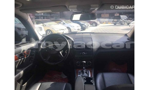 Buy Import Mercedes-Benz 190 (W201) Black Car in Import - Dubai in Attapeu Province Buy Import Mercedes-Benz 190 (W201) Black Car in Import - Dubai in Attapeu Province