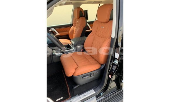 Buy Import Toyota Land Cruiser Black Car in Import - Dubai in Attapeu Province Buy Import Toyota Land Cruiser Black Car in Import - Dubai in Attapeu Province