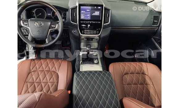 Buy Import Toyota Land Cruiser Black Car in Import - Dubai in Attapeu Province Buy Import Toyota Land Cruiser Black Car in Import - Dubai in Attapeu Province