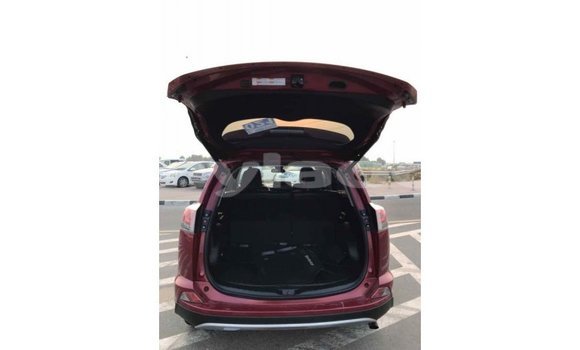 Buy Import Toyota HiAce Red Truck in Import - Dubai in Attapeu Province Buy Import Toyota HiAce Red Truck in Import - Dubai in Attapeu Province