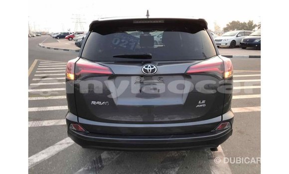 Buy Import Toyota HiAce Other Truck in Import - Dubai in Attapeu Province Buy Import Toyota HiAce Other Truck in Import - Dubai in Attapeu Province